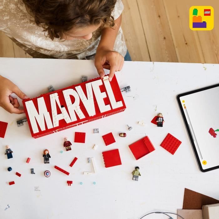 LEGO Marvel 76313 MARVEL Super Heroes Logo - Avengers Building Set for Ages 12 and Up