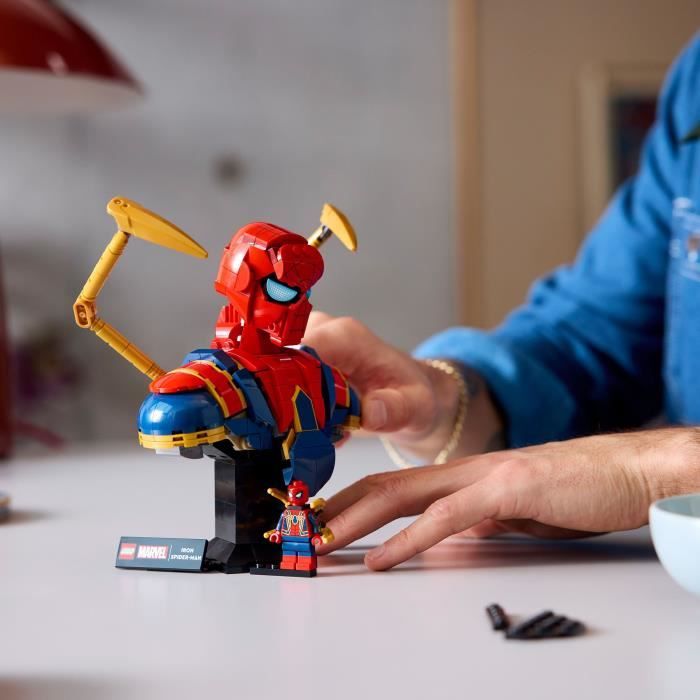 LEGO76326