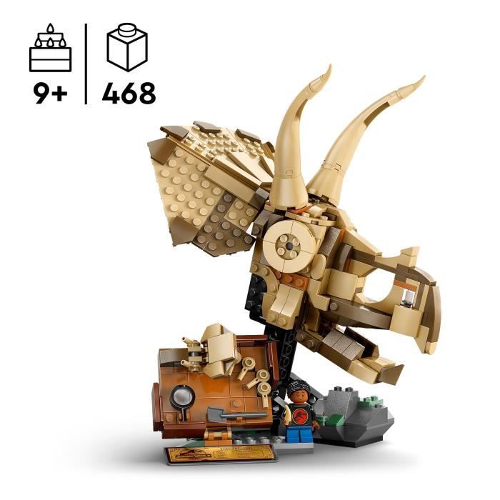 LEGO Jurassic World 76969 Dinosaur Fossils: Triceratops Skull - Game for 9 year olds
