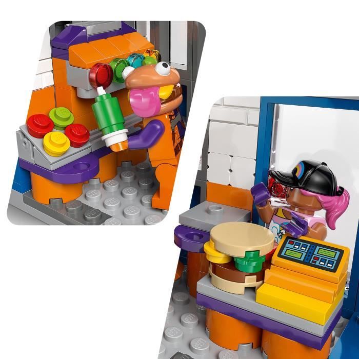 LEGO Fortnite 77076 Durrr Burger Restaurant - Building Set for Boys Ages 10