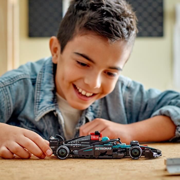 LEGO Speed Champions 77244 Mercedes-AMG W15 F1 Car - 10 Years Building Set