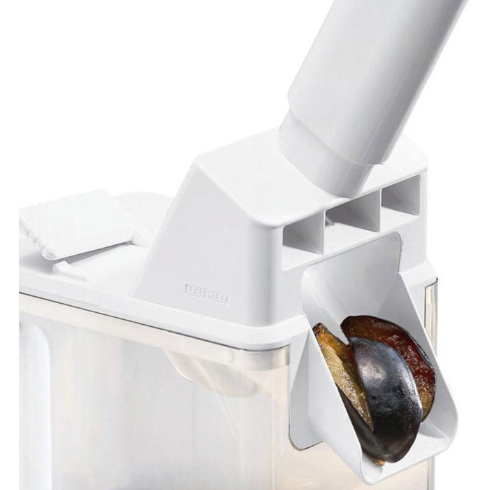 Plum pitter - LEIFHEIT - 37300 - Automatic - Easy and fast - Up to 15 kg - White