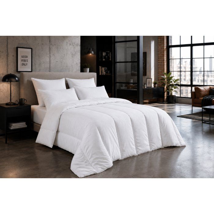 Duvet - 220 x 240 cm - temperate - 100% polyester - 2 people - white
