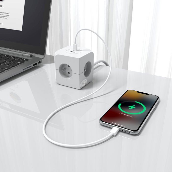 Power Strip with Dual USB Ports - LINK2HOME - 4 16A Outlets - 2 USB Ports - 3,680 W Max - White