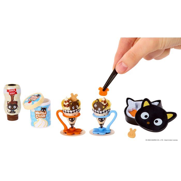 MINIVERSE-247746-EUC-MGA's Miniverse - Make It Mini SANRIO Hello Kitty Series 4 in PDQ