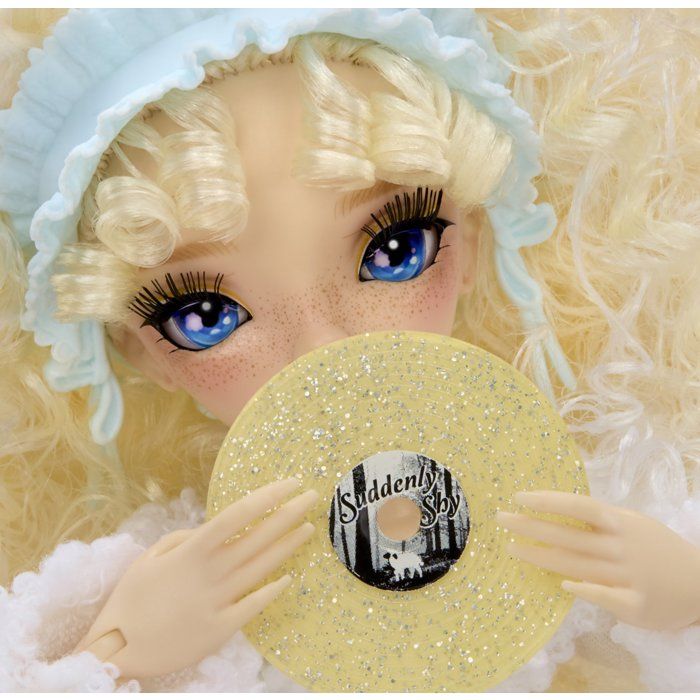 MirrorMi - Fashion Doll - Shai Meadows - 27 cm Doll - Accessories Included