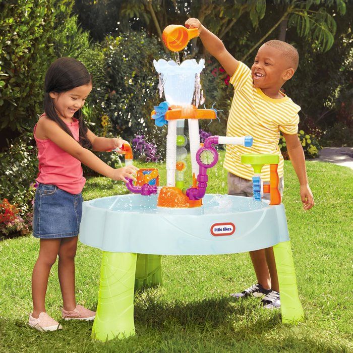 Little Tikes fountain water table