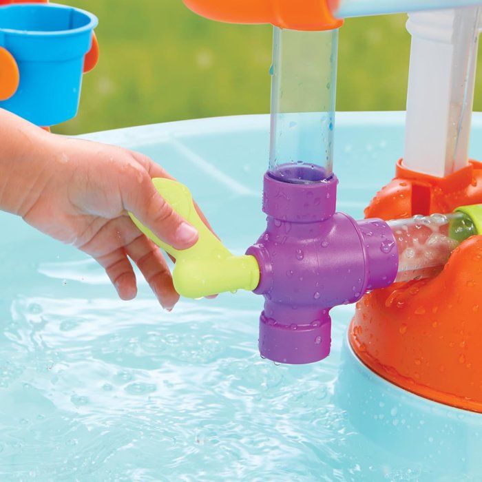 Little Tikes fountain water table