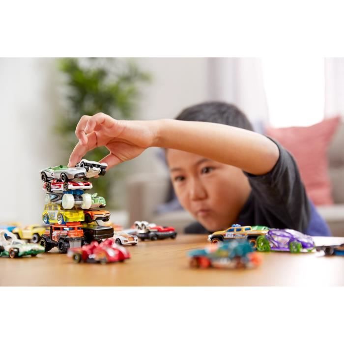 HOT WHEELS Speed Series Vehicle (random model) - Small Car - 3 years and up - Hot Wheels - 05785