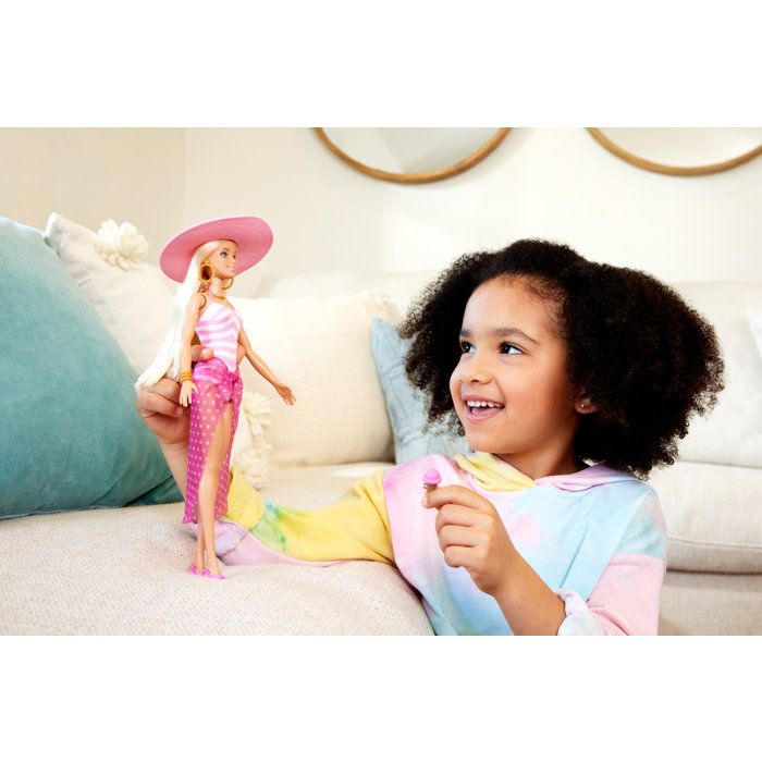 Barbie - Barbie Beach Day Barbie (CP4) - 21a - doll - 3 years old and +