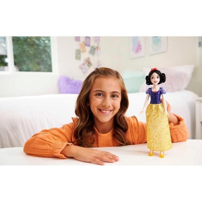 Disney princess - Snow White doll 29cm - Mannequins dolls - 3 years old and +