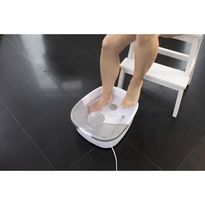 MEDISANA FS 881 - 3-in-1 foot bath - Bubble massage, vibration massage and automatic heating function - Up to size 44