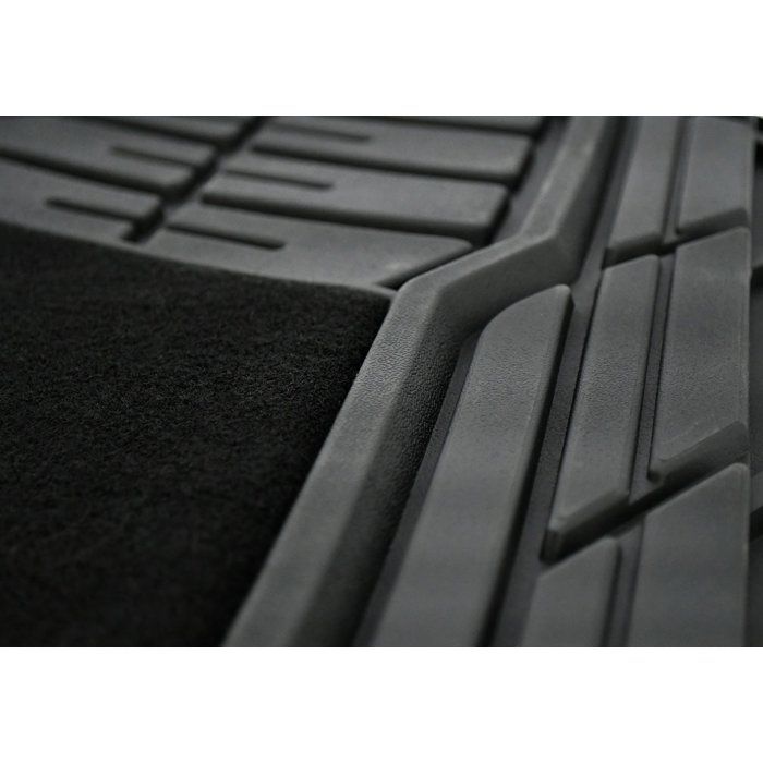 Michelin 2 carpet Front rubber and carpet