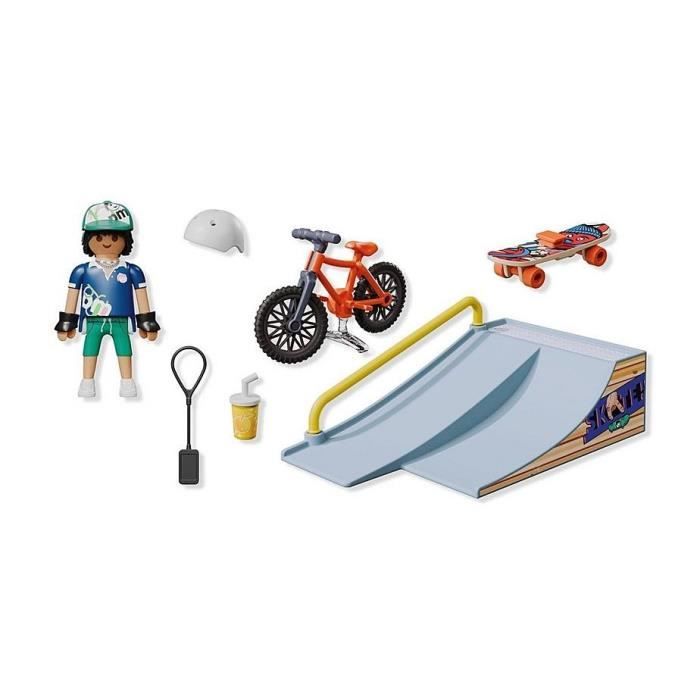 PLAYMOBIL 71798 Snowboarder with Slide Ramp