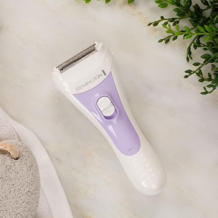 REMINGTON Smooth & Silky Women's Razor - 2 x AAA batteries included