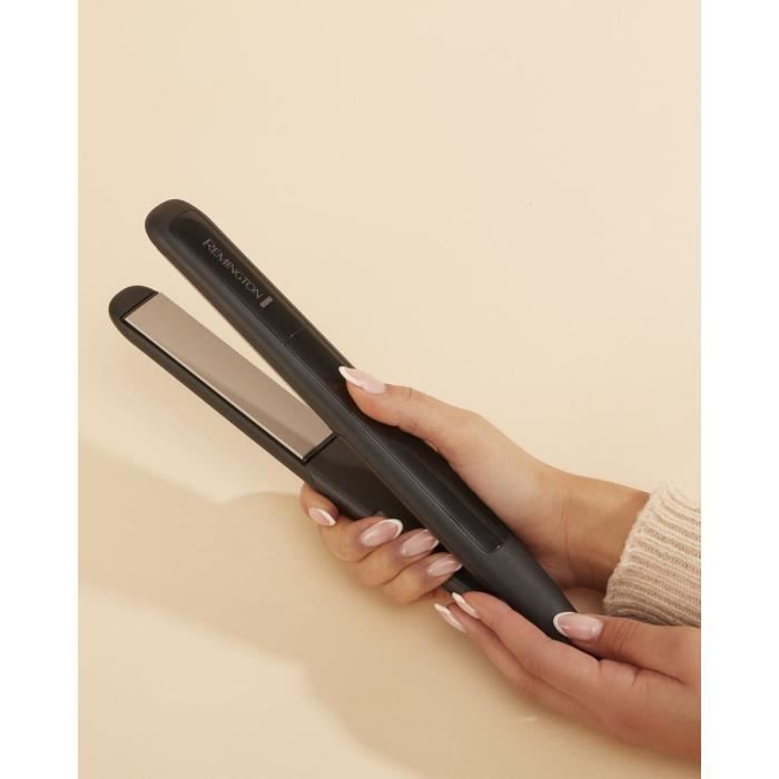 REMINGTON S1370 Ceramic Straight Hair Straightener  max temperature 215°  automatic stop  ceramic coating