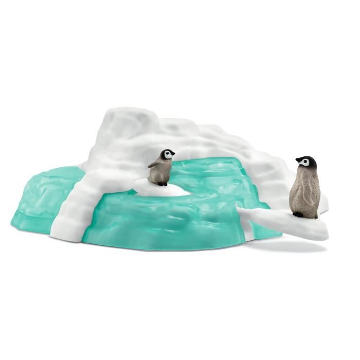 Schleich 42661 Wild Life Penguin Family on the Ice Floe Figurines for Children Ages 3 and Up