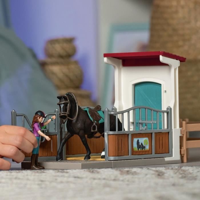Horse Box Lisa and Storm, Horse figurine and accessories, SCHLEICH 42709 Horse Club, from 5 years old