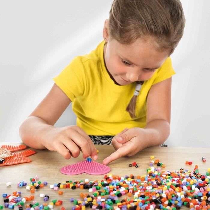 Ironing beads mix - 9000 trendy boxes - SES CREATIVE - 9000 brightly colored beads.