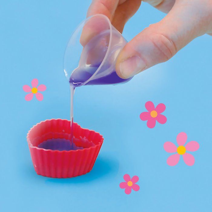 SES CREATIVE Scented candles to make yourself