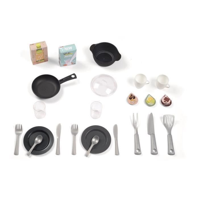 BON APPETIT KITCHEN