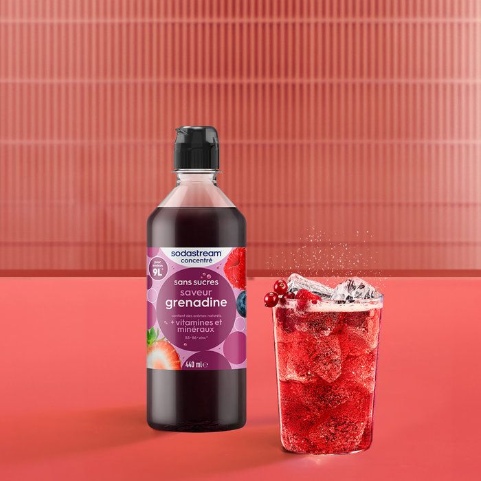 SODASTREAM Concentrates - Pack of 6 Sugar-Free Grenadine Concentrates - Up to 54L of Drinks - 440 ml