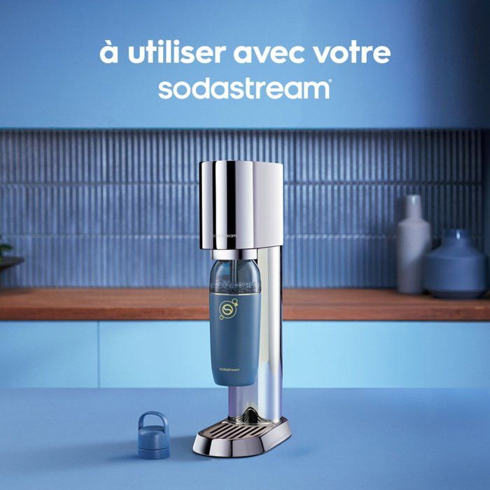 SODASTREAM Insulated Bottle - Fizz&Go Easy-Mix - 0.71 L - For Sparkling Water and Soda Makers - Keeps Drinks Cold for 6 Hours - Blue