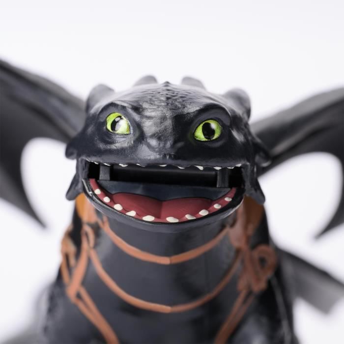 SPIN MASTER PACK DRAGON AND VIKING 25 CM KROKMOU Dragons Movie