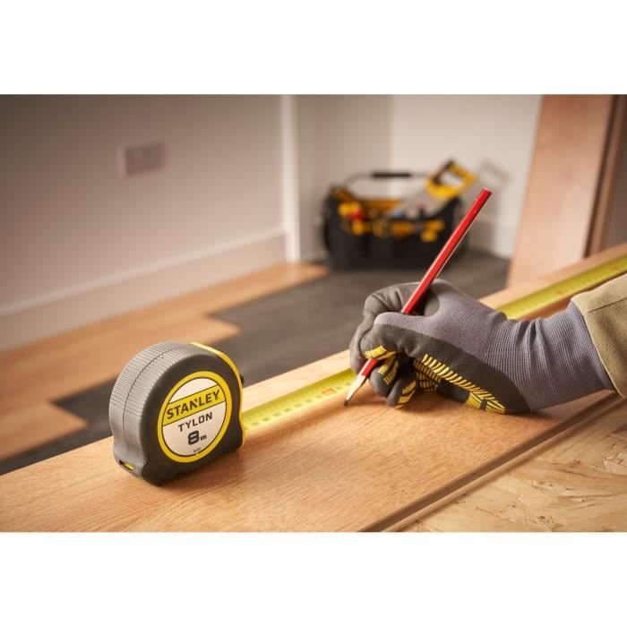 STANLEY Tape Measure 8m x 25mm Tylon