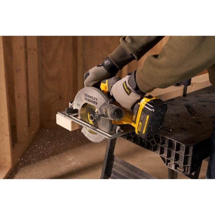 Circular Saw - STANLEY FATMAX V20 - SFMCS500B-XJ - 165 mm - Lithium 18V - Without Battery