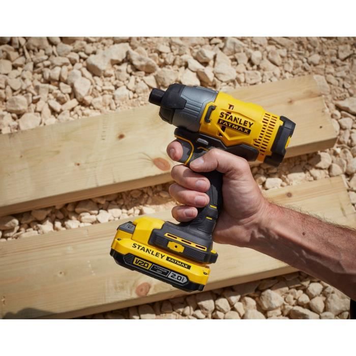 Impact screwdriver 165 Nm - 18V - 2800 rpm, 3100 cps/min, LED - V20 range - STANLEY FATMAX, SFMCF800D1K-QW