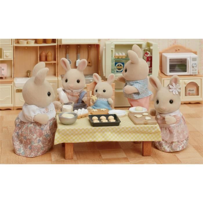 Miniature figurines - SYLVANIAN FAMILIES - 5706 - The Creme Rabbit family