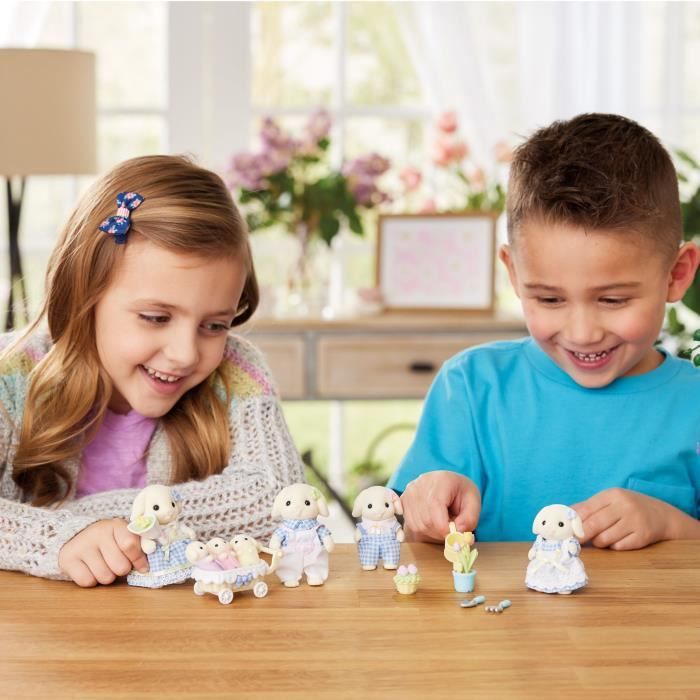 SYLVANIAN FAMILIES 5735 - The Lop-eared Rabbit Family