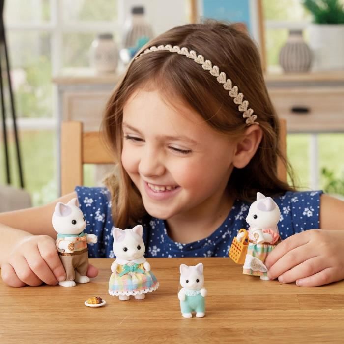 SYLVANIAN FAMILIES 5738 - The Chat Latte Family