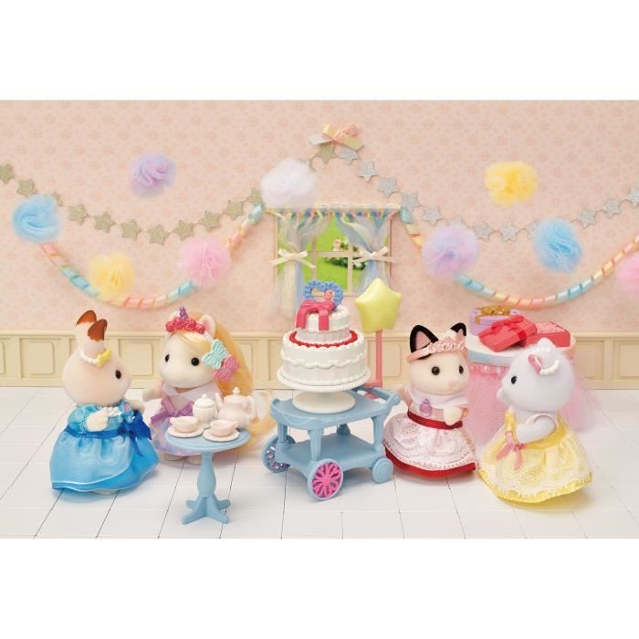 The girl with two -tone cats and her birthday snack - Sylvanian Families - 5646 - From 3 years