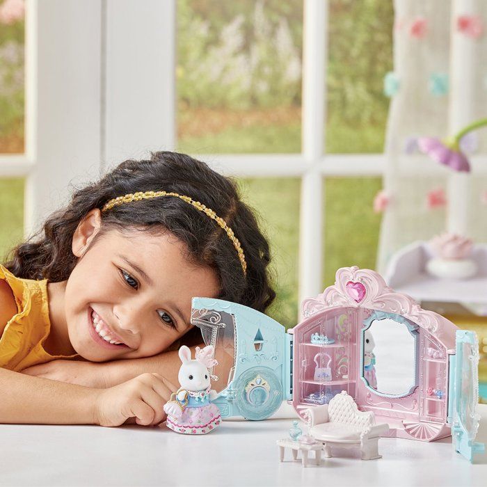 Playset - SYLVANIAN FAMILIES - Princess Dressing - Carriage and Snow Rabbit Girl