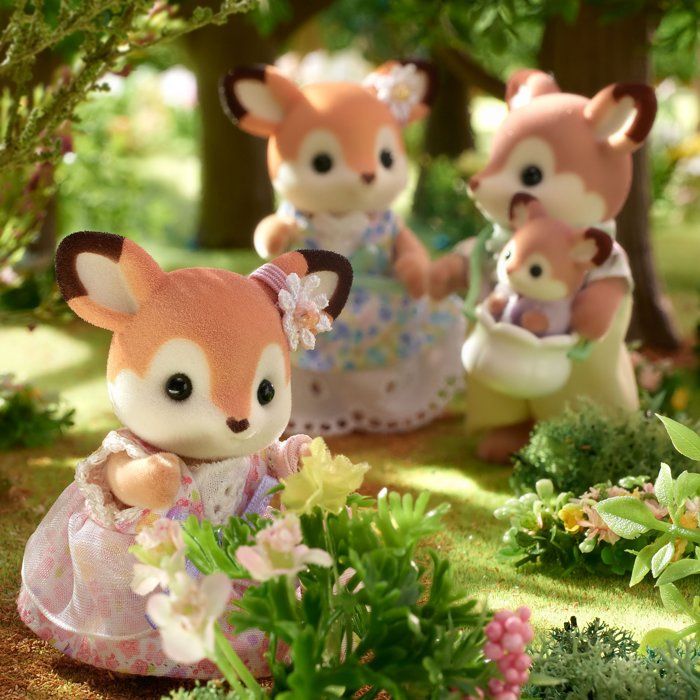 The Biche Family - SYLVANIAN FAMILIES - 5799