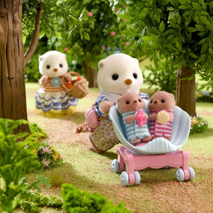 The Sea Otter Family - SYLVANIAN FAMILIES - 5803