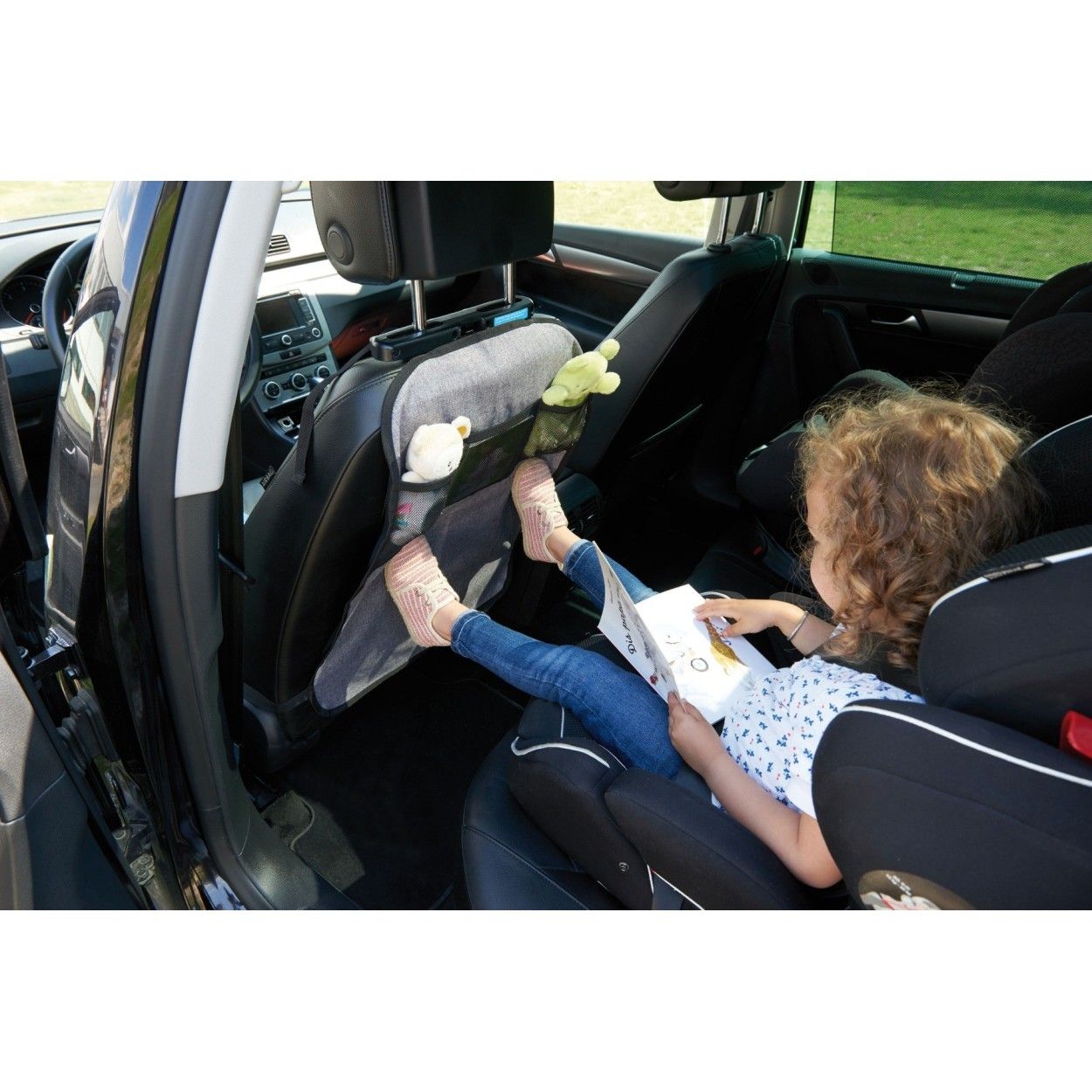 TINEO Seat protection - Large protective surface - Storage net - Water-repellent material easy to clean with a sponge