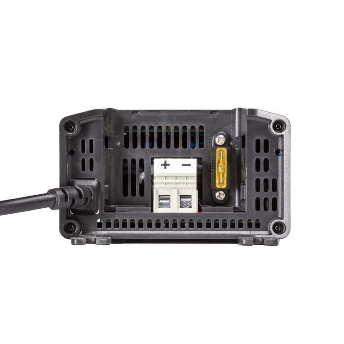 VICTRON Blue Smart Charger IP22 - 12V - 20A - 1 Output
